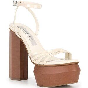 NEW Gianni Bini Parrish Strappy Patent Platform Sandals in White